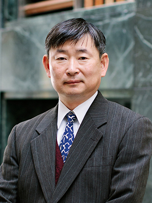 宮城大学食産業学群長 笠原 紳